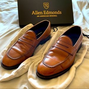 Allen Edmond Loafers - 10.5 B - Great Condition